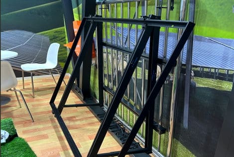 Alerta de seguridad: Defectos críticos en los soportes para balcones solares y nuestra solución