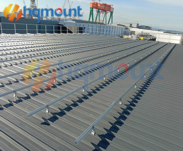 Soportes de montaje de panel solar con Kliplok 406/700
