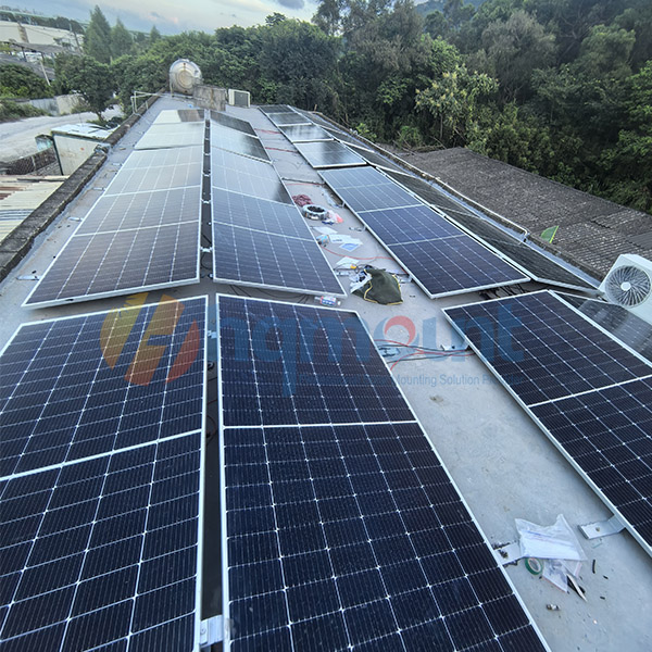 Proyecto de fábrica pequeña en la azotea conectado con éxito a la red eléctrica: 20kWh generados el primer día